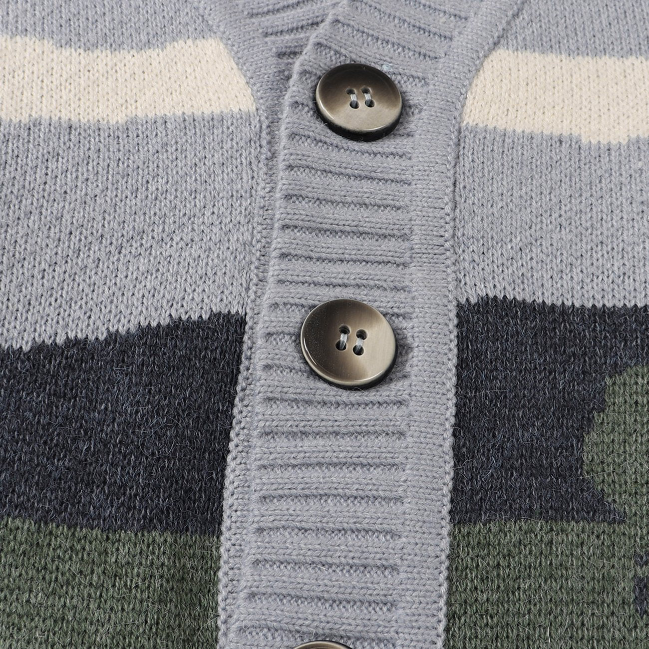 Cardigan Uomo in Maglia di Peso Medio con Motivo Grafico Chiusura Frontale a Bottoni e Collo a V